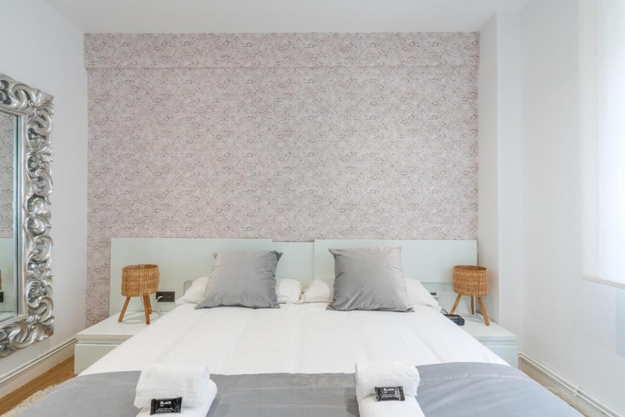 Tiboli Apartment By People Rentals Bilbao Exterior photo